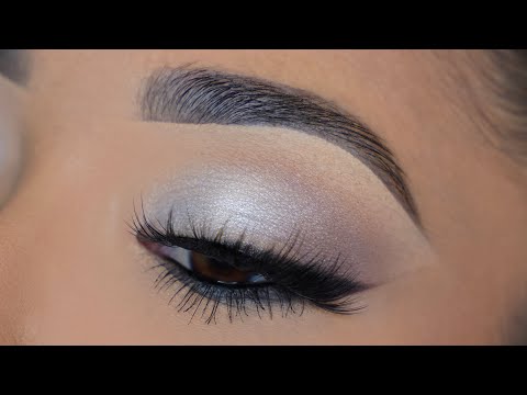 EASY Elegant Grey & Black Makeup | BEGINNERS