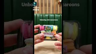 Unboxing mini macaroons #minimacaroons #macaroons #minifood #unboxing