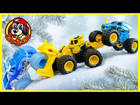 Monster Trucks In SNOW ⛄️ ULTIMATE Monster Jam GARAGE & FREESTYLE ARENA ❄️ COMPILATION