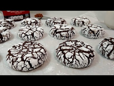 Chewy and Fudgy Chocolate Crinkle Cookies | Butter Free Chocolate Crinkles