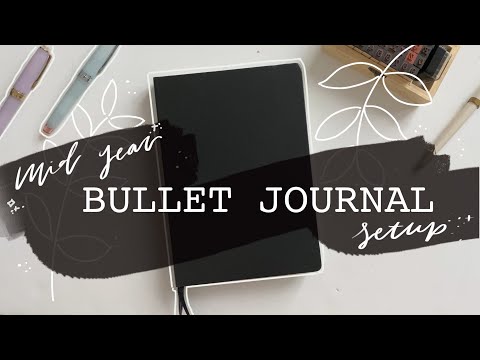 Mid Year 2022 Minimalist Bullet Journal Setup | LindseyScribbles