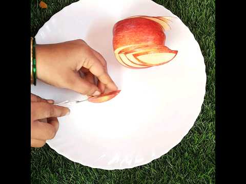 How to carve Fruit very fast and beautiful #fruitdecoration #amazing