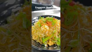 Singapore Noodles with Shrimp #delicious #shortvideo #chinesefoodrecipe #noodlesrecipe #shorts