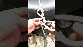 Friends, amazing trick to tie luggage on bike with rope#dailylifehacks #hacks #knot #tricks #