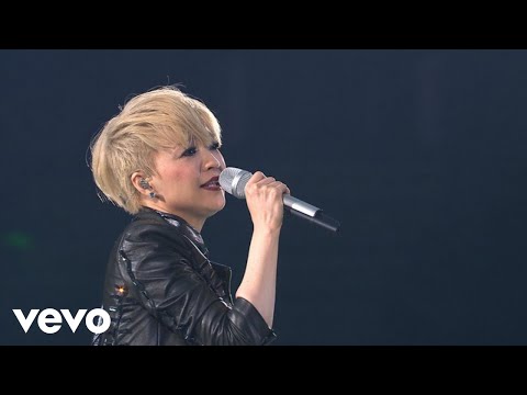 陳慧嫻 - 正是愛 (Live)