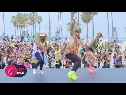 New Choreography to Zumba Remix of '80s Hit 'Roxanne'