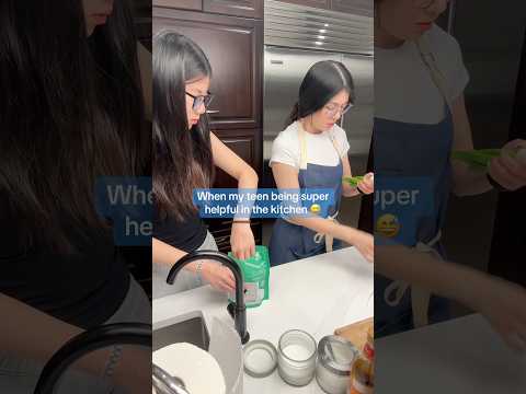 When my teen being super helpful in the kitchen 😅 #funnyvideo #relatable #comedy #humor