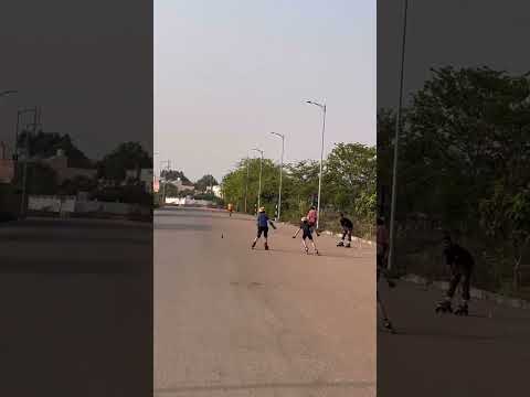 Speed skating #tranding #skatingskating #rollerskating #skater #brotherskatingskating #