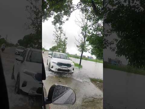 Water Way's 🌧 🌊 #water #rain #watercrossing #car #tree #feild