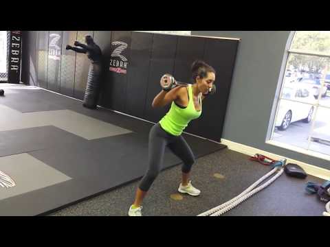 Andrea Calle gluts workout