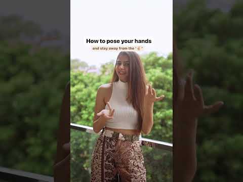 How to pose your HANDS! Easy Posing Ideas #shorts