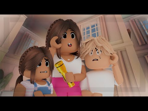 we were *STRANDED* IN A THUNDERSTORM ⛈️⚡️ *SO SCARY...POWER OUTAGE*┇roblox bloxburg roleplay