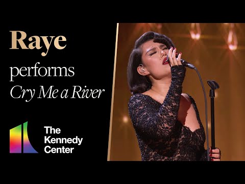 Raye performs “Cry Me a River” for The Apollo | 2024 Kennedy Center Honors