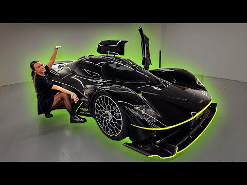 0-100 in Under 2.5 Seconds | Aston Martin Valkyrie Spider