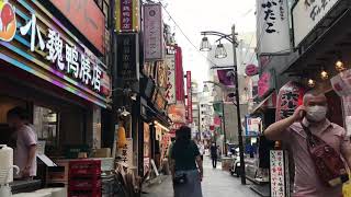 Tokyo Walker!Walking BAR area of the  Ikebukuro station.