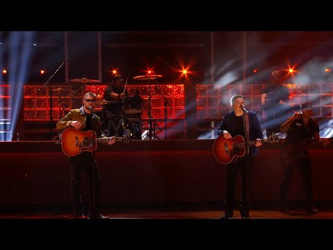 Morgan Wallen - Man Made A Bar (feat. Eric Church) (CMA Awards 2023)