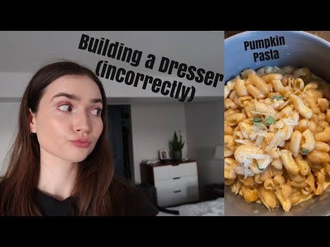 Building Furniture Wrong, Bridesmaid Dresses & Pumpkin Things