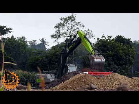 Many Heavy equipment working on a tollroad