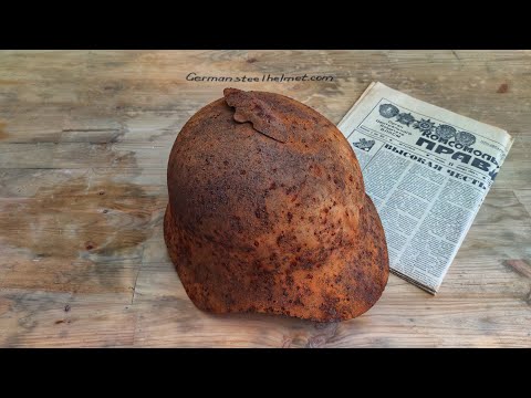 Cleaning the rusty Soviet Ssh-36 helmet