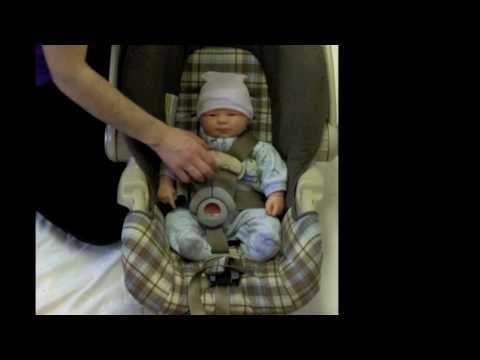 How to Buckle a Baby into a Car Seat with a 5-Point Harness