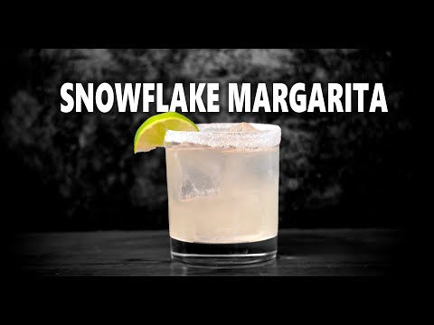 Snowflake Margarita Recipe: The Holiday Drink You NEED to Try!