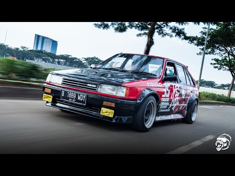 BUILDING A 1985 MAZDA 323 BF HATCHBACK IN 12 MINUTES! | 80's Car Ep. 14 #mazda#323