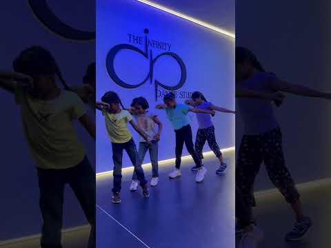 Golden sparrow #nilavukuenmelennadikobam #goldensparrow #dhanush #dance #kidsdance #trending #tamil