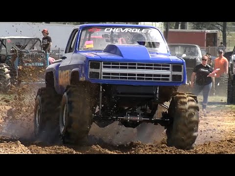 UNLIMITED MUD TRUCKS THROW DOWN IN VIRGINIA