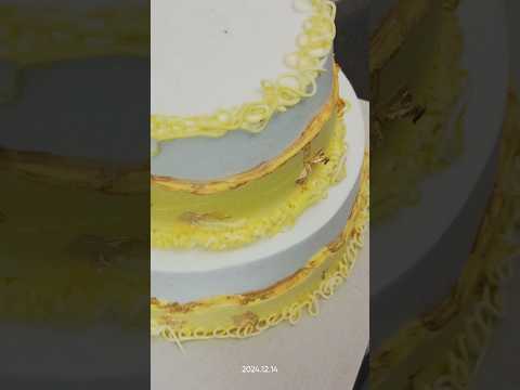 1.5kg 2tier cake..enganund... #cakedecoratingtutorials  #tiercake #easydesign