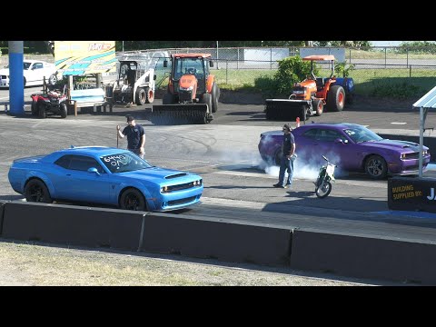 Dodge Demon vs Hellcat Redeye - drag race