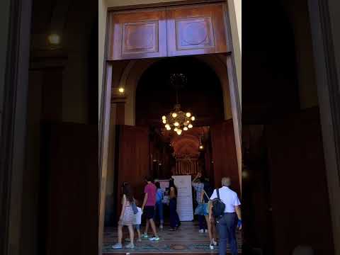 Demasiados turistas entran por día a la catedral de Buenos Aires #shorts #buenosaires