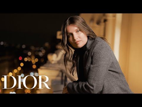 Laetitia Casta Sets the Dior 30 Montaigne Aglow for the Holidays