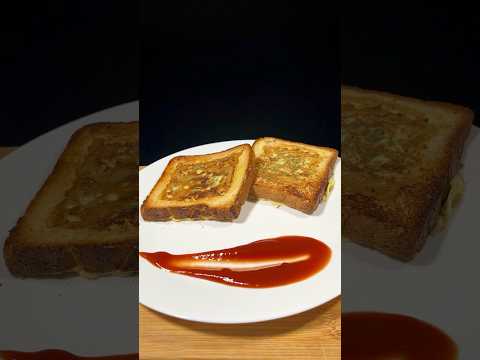 Cheese Egg Toast #shorts #food #egg #toast #streetfood #asmrkitchenfood #asmrsounds #bread #cheese