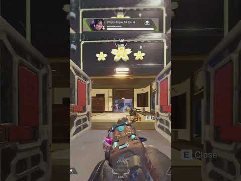 Watch your back lol - Apex legends #shorts #clip #apexlegends #apex #apexclips