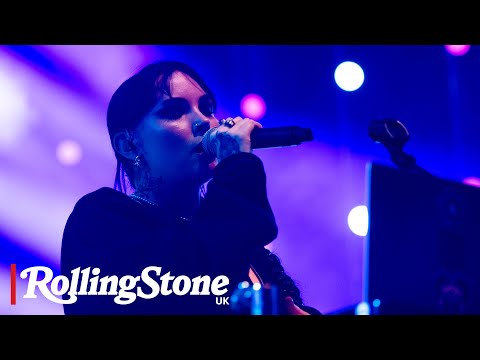 Kenya Grace performs 'Strangers' at the Rolling Stone UK Awards, in collaboration with Rémy Martin