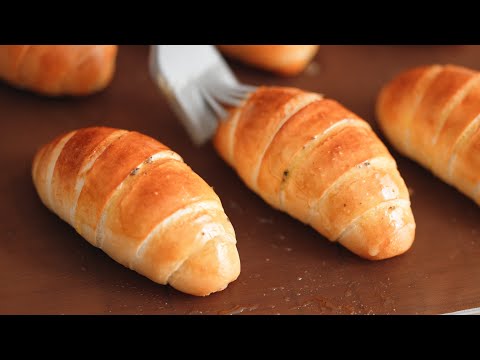 The Perfect Truffle Butter Roll Recipe  塩パン