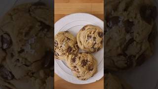 World’s Best Chocolate Chip Cookie Recipe 🍪 (watch full vid!)