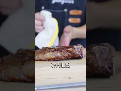 How To Leave No Bone Behind With Your Tomahawk Steak... #cooking #tutorial #shorts