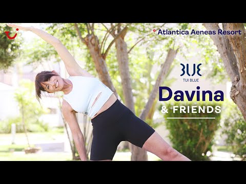 Davina and friends at the TUI BLUE Atlantica Aeneas Resort in Nissi Beach, Cyprus | TUI