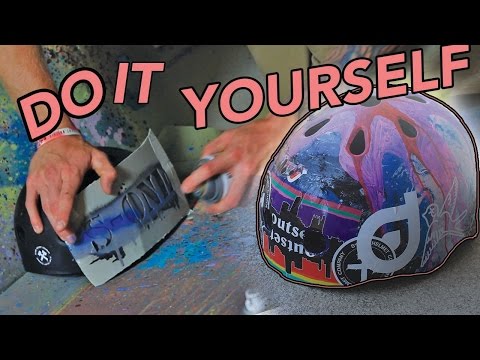 CUSTOMIZING SCOOTER HELMETS!