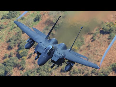 F-15s IN THE MACH LOOP - 4K