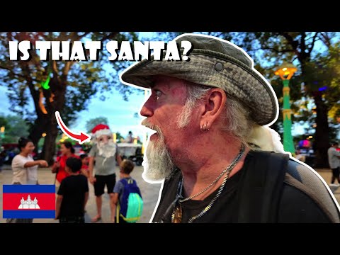 Vlog - E225 - "The First Annual Christmas Tuk-Tuk Parade!! "  🇰🇭  Siem Reap