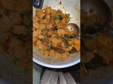 மீல்மேக்கர்😋#mealmaker#mealmakerrecipe#shorts#breakfast#home#shortvideo#youtube  @saranhomecooking