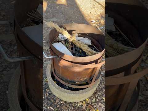 🌸 Shinto Shrine’s Sacred Collection Barrel - Walking in Japan 🌸