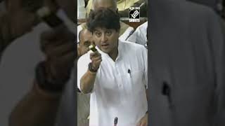 Jyotiraditya Scindia gets angry after Opposition disrupts his speech