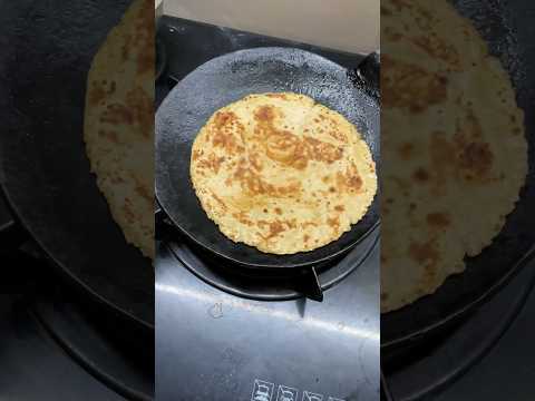 Morning breakfast भाखरी और चाय 😊 #trending #shortvideo #surat #indianfood #cooking #food #amazing