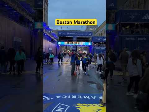 Boston ready for the Marathon 🏃🏃‍♀️ #running #marathon #boston