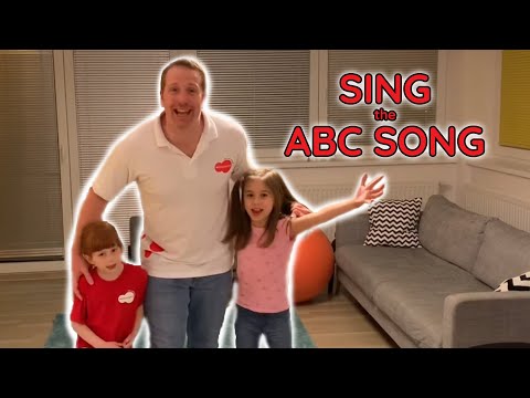 Sing the ABC song At home with Steve and Maggie | Learn English