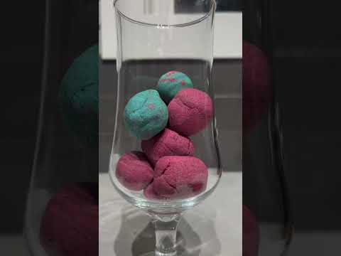 #kineticsand #reverse #asmrsounds #satisfyingasmr #fyp #reversevideo #viral #shortsviral