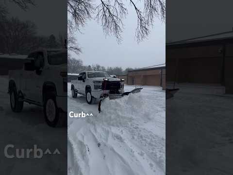 The Chevy goes anywhere! #snowplowing #chevy #asmr #best